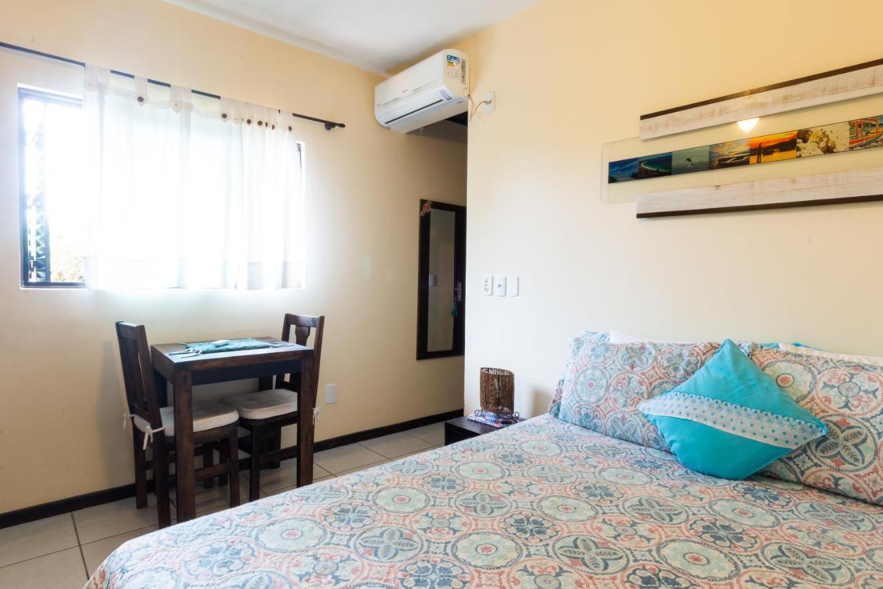 Olhos Verdes Guest House Bombinhas Eksteriør bilde